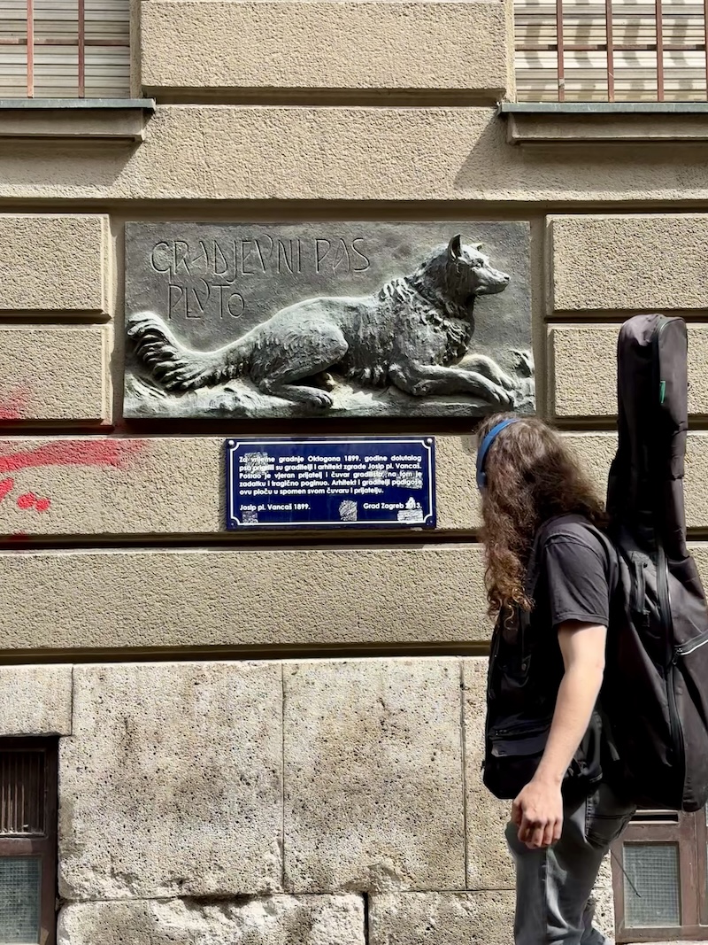 The Pluto dog memorial in Zagreb